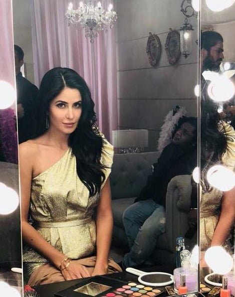 Katrina kaif golden dress Clearance