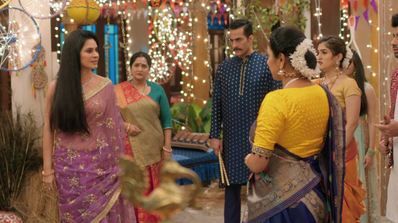 Amidst The High-Voltage Drama, Vanraj Stands Up For Anupamaa 1 amidst the high-voltage drama, vanraj stands up for anupamaa