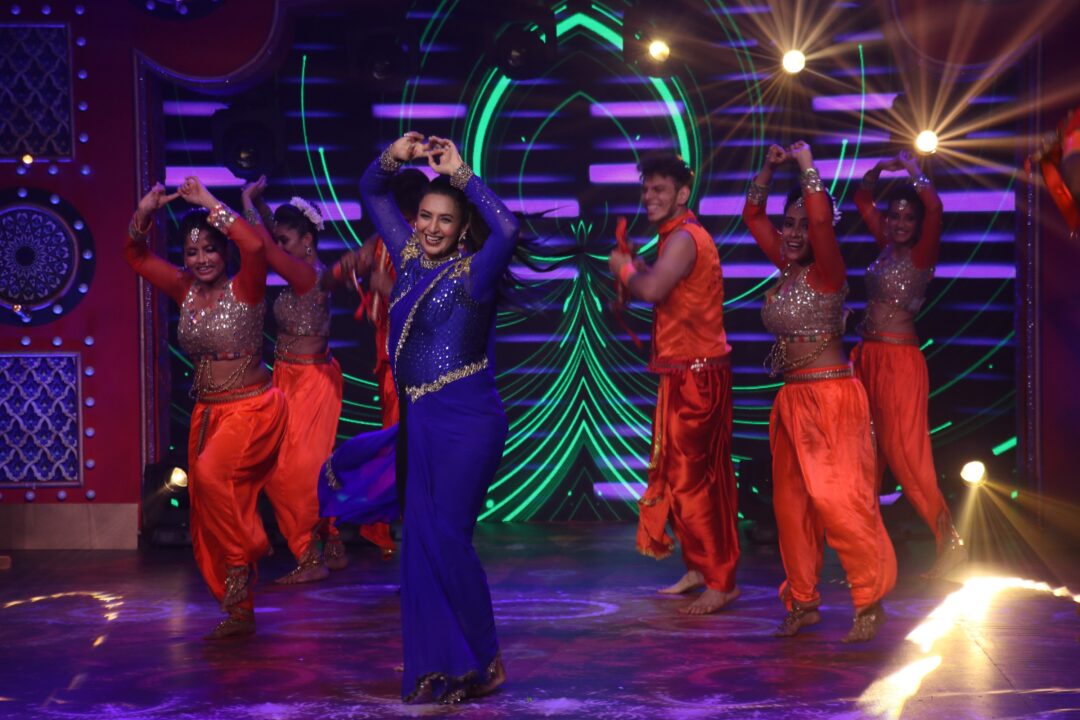 catch divyanka tripathi’s lavani performance at star parivaar ganeshotsav 2020