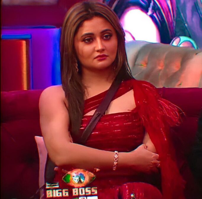 Christmas 2021: Shamita Shetty, Tejasswi Prakash, Rashami Desai And Others Giving Christmasy Vibes In Red Dress 1 rashami desai