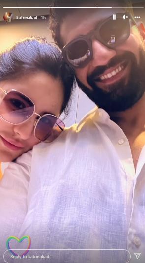 Katrina Kaif And Vicky Kaushal'S Adorable Pictures Is Melting Our Hearts 1 katrina kaif and vicky kaushal