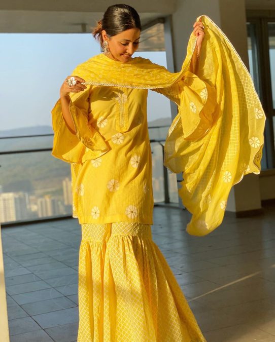 Diwali 2022 Fashion: Tejasswi Prakash, Jasmine Bhasin, Priyanka Chahar Choudhary And Other Slaying In Sharara Dress 3 hina khan